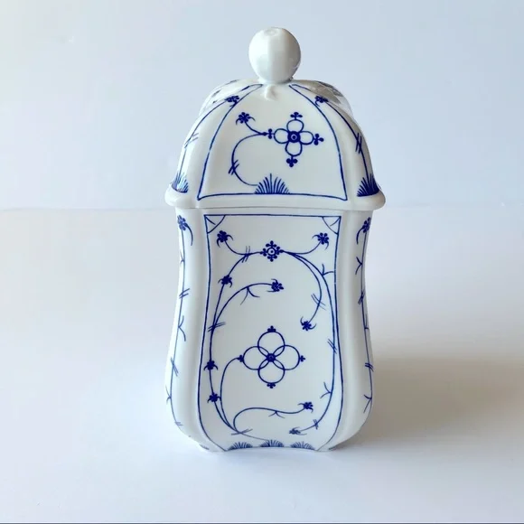 Vintage Gerchenkidee Porcelain Sugar Jar